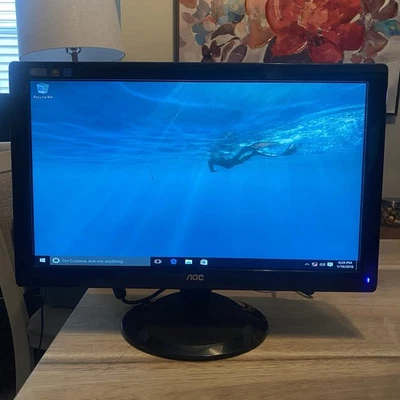 AOC 2036S LCD VGA Computer Monitor - Image 1 of 4