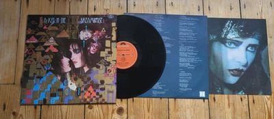 Siouxsie & The Banshees A Kiss In the Dreamhouse LP  + Print Scandinavian press - Image 1 of 4