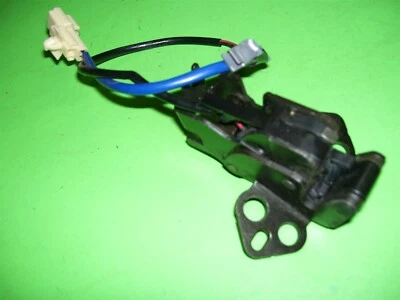 Pestillo puerta superior trasero izquierdo mazda rx8 2004 2005 2006 Foto 1 de 2