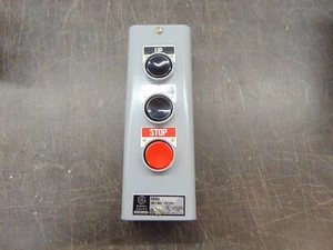 NEU General Electric CR2943NA103F Drucktaster Steuerstation 600VAC - Bild 1 von 5