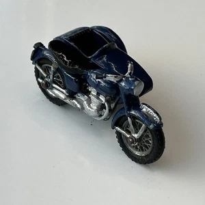 Lesney Matchbox Triumph T110 Motorcycle & Sidecar Repaint Blue No.4 Vintage 1960 - Picture 1 of 16