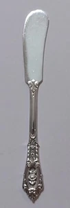 Wallace 'Rose Point Flat Handle Butter Spreader 22.6Grs"_ 5 1/2"Sterling Silver  - Picture 1 of 8