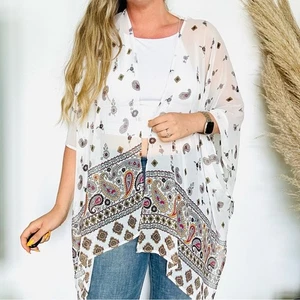 UO ECOTE weiß transparent Paisley beige Print Oversize Kimono Schal Pullover Top - Bild 1 von 7