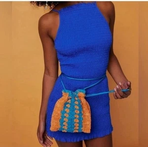 Free People Heatwave Boho Blur Orange Blue Raffia Straw Mini Crossbody NWOT - Picture 1 of 22