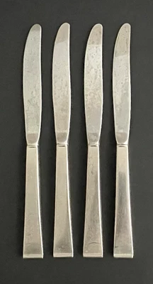 "Juego de 4 cuchillos de cena de acero inoxidable LYON NEW CHARM de colección 9""" Foto 1 de 4