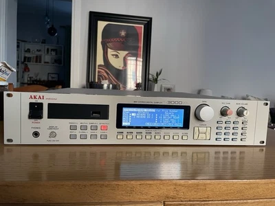 Akai S 3000XL - EB16 Card  - 8 Out- Blue Scsi Akai Library - Image 1 of 4