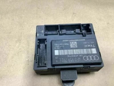 MÓDULO CONTROL PUERTA DELANTERA DERECHA AUDI A6 2005-2011SEDAN 06 07 08 09 10 DE FÁBRICA Foto 1 de 4