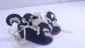 Vintage Walt Disney Toddler Shoes Slippers FLOWER Skunk Bambi Size 4 - Picture 1 of 11