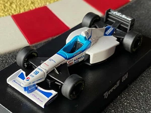 1/64 Tyrrell 024 #18 U.Katayama 1996 Kyosho Minicar Collection Superrar embalaje original - Imagen 1 de 6
