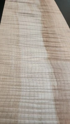 Billet de llama de violín de arce #1037 L.23 y 1/8" con cono de 7 y 5/8" T. 2 y 1/2" Foto 1 de 4