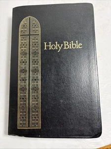Nelson Regency Holy Bible King James Version Giant Print Red Letter KJV 883C - Picture 1 of 15