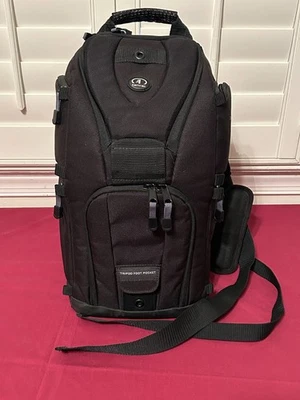 Tamrac Evolution 6 Camera Black Bag,  16" x 10" x 8", #5786 - Image 1 of 4