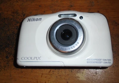 Nikon Coolpix S33 Digital Camera, Waterproof, For Parts Only, No Power - Image 1 of 3