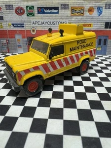 Matchbox Superkings Landrover 110 Road Maintenance Van - Picture 1 of 4