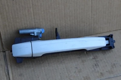 2014 SUBARU LEGACY OUTBACK 右乘客前门把手白色油漆 37J — 第 1/4 张图片