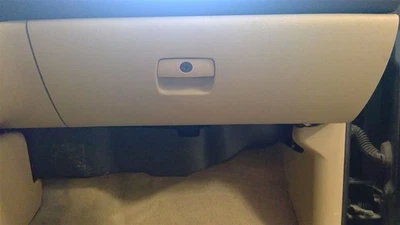 TAHOE     2007 Glove Box 910551 - Изображение 1 из 4