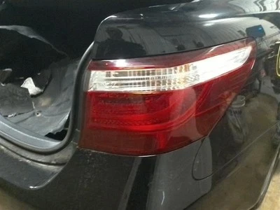 Cuarto de luz trasera para pasajero montado en panel para 07-09 LEXUS LS460 10223202 Foto 1 de 4