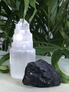 1 Selenit 1 Schwarzer Turmalin Hausschutz Set Reiki Chakra Wicca Steine. - Bild 1 von 7