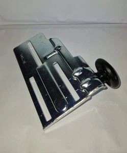 Rollenhalter Oben links - mit Laufrolle - für Z-Beschlag - Bild 1 von 1