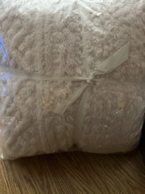 Pottery Barn Kids Carved Cable TWIN Sherpa Blanket Pink New - Image 1 of 3