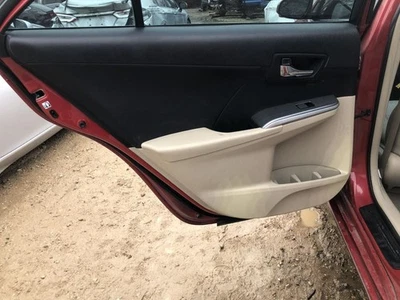 Toyota Camry 2014 interior trasero panel de moldura de puerta 921550 Foto 1 de 4