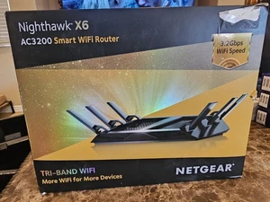 Netgear Nighthawk X6 R8000 AC3200 Tri-Band WiFi Router Works Great! - Picture 1 of 4