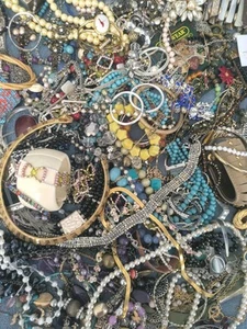 Huge Vintage To Now Mixed Jewelry Lot Designer Signed 10 Lbs. - Picture 1 of 24