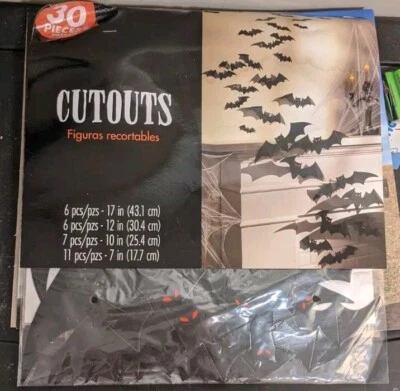 Recortes para decoração de festa de Halloween cemitério de morcegos pacote econômico - Imagem 1 de 4