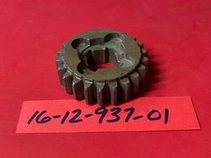 HUSQVARNA • NOS Transmission Gear 16 12 937-01 161293701 Vintage Motocross CR WR - Imagen 1 de 1