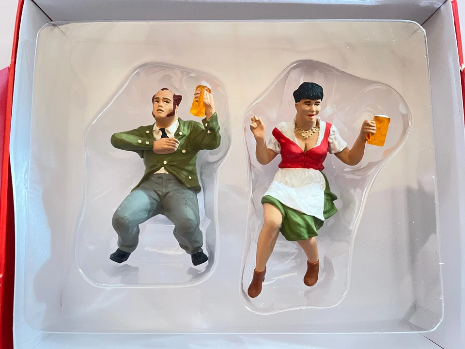 Preiser 45107 1:22,5 LGB; Im Biergarten , NEU & OVP - Bild 1 von 1