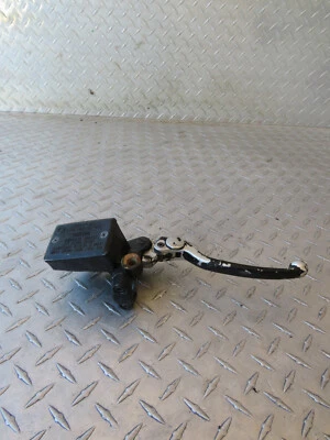 1983 83 KAWASAKI KZ550A KZ 550A 550 FRONT BRAKE MASTER CYLINDER - Image 1 of 4