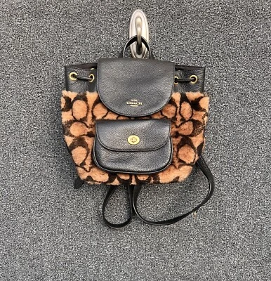 Mochila Coach X Jennifer Lopez Pennie 22 en piel de oveja exclusiva nueva con etiquetas $498 Foto 1 de 4
