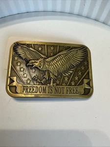 Freedom Is Not Free American Eagle Messing Gürtelschnalle 2014 Sponsor patriotisch USA - Bild 1 von 2