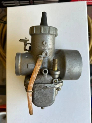 Genuine Mikuni Racing VM32 Round Slide Racing Carburetor - Image 1 of 4