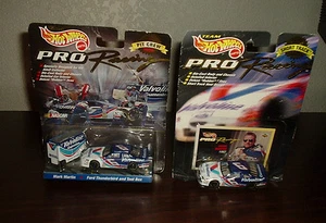HOT WHEELS PRO 1998 PIT CREW MARK MARTIN AND 1997 SHORT TRACK PRO RACING  CARS - Picture 1 of 2