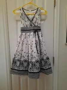 Mädchen schwarz & weiß Blumen kariert Bonnie Jeanskleid mit Unterrock Größe 10 - Bild 1 von 12