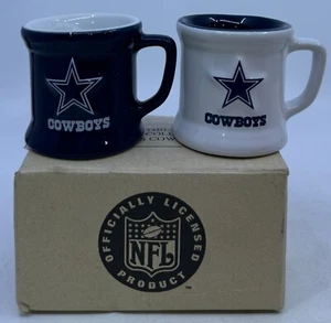Dallas Cowboys TWO 2-OZ. (59 ML) Mini Mug NFL Collectibles Set 2005 - Picture 1 of 4