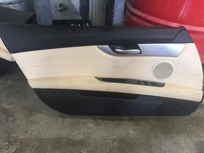 2013 BMW Z4 Front Left Driver Door Trim Panel, Black/Tan Foto 1 de 4
