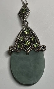 JOY Jade of Yesteryear Jade Necklace w/ Peridot #14 - Picture 1 of 4