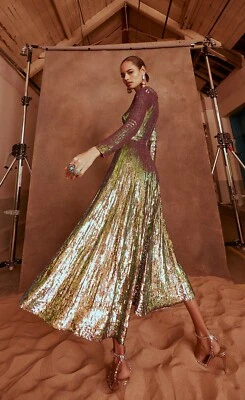 Nuevo con etiquetas Vestido de lentejuelas Temperley London Ray Runway $3035.00 Foto 1 de 4