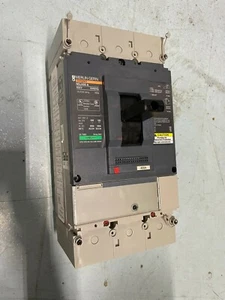 Merlin Gerin NSJ400 A 600V Compact Circuit Breaker - Picture 1 of 4