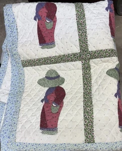 Vintage Handarbeit Steppdecke Sonnenhaube Sue weiß blau 71” x 90” - Bild 1 von 4