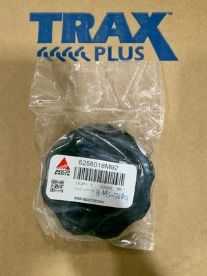 Tapa de combustible Massey Ferguson 1520/1526/1640E/1650E - Parte # 6258018M92 Foto 1 de 2