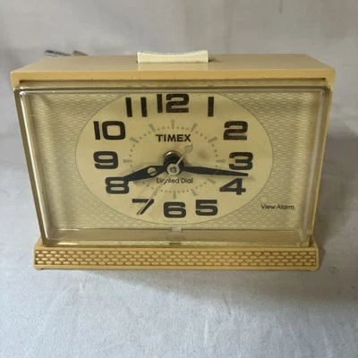 Vintage Timex 7333-5A Analog Alarm Clock USA Made Tested Works Free Shipping - Image 1 of 4