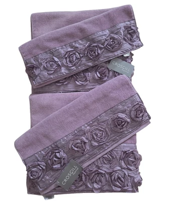 NWT CROSCILL Violet Purple Rosette Lucetta (2) Bath and (2) Hand Towel Set 4pc Foto 1 de 4