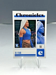 2023 Panini Chronicles WWE B-Fab Red Variation /199 Rookie RC Short Print - Bild 1 von 4