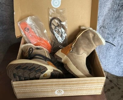 Ulu Botas Ila Guijarro Talla 6 Foto 1 de 3