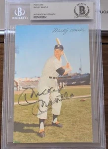 MICKEY MANTLE SIGNED 1953 DORMOND POSTCARD YANKEES HOF BAS COA - Picture 1 of 2
