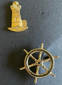 Leuchtturm und Seeschiff Helm goldfarbene Damen Broschen, Revers und Hutnadeln - Bild 1 von 5
