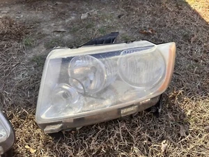 Jeep Compass 11-13 Headlight Assembly OEM Both RH,LH. - Picture 1 of 8